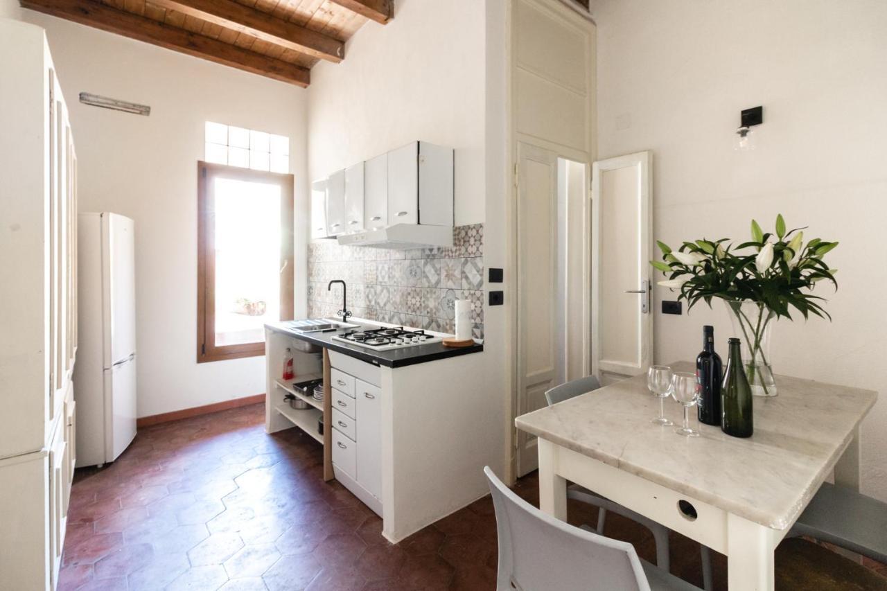 La Locanda Del Teatro Milan Luaran gambar